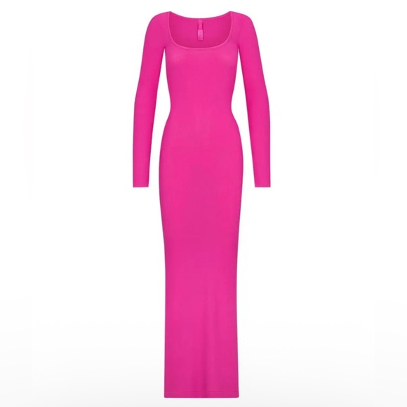 SKIMS Dresses & Skirts - SKIMS Soft Lounge Ribbed Long Sleeve Scoop Neck Maxi Dress Medium